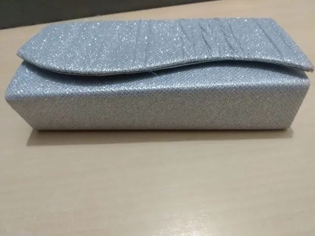 Bolsa festa clutch de mão glitter quadrada caixinha tiracolo transversal corrente.       - Foto 2