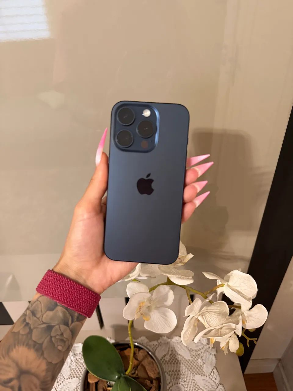 iPhone 15 Pro Titânio Azul  - Foto 3