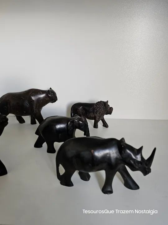 5 Esculturas de Maderia Feitos a Mão Africanas - Foto 2