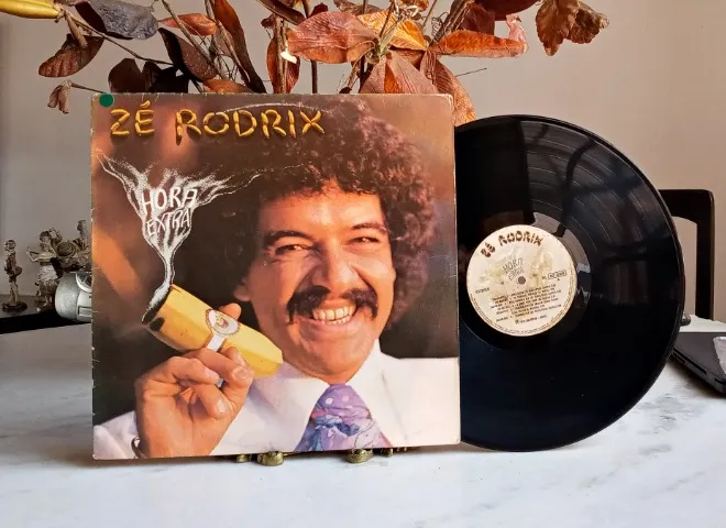 LP/Vinil - Zé Rodrix - Hora Extra (1978) c/ encarte