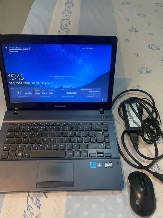 VENDO NOTEBOOK SAMSUNG