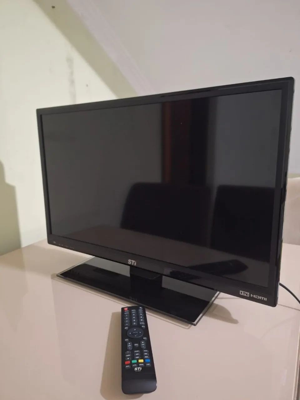 TV 29¨ Slim LED Full HD Semp Toshiba Funcionando