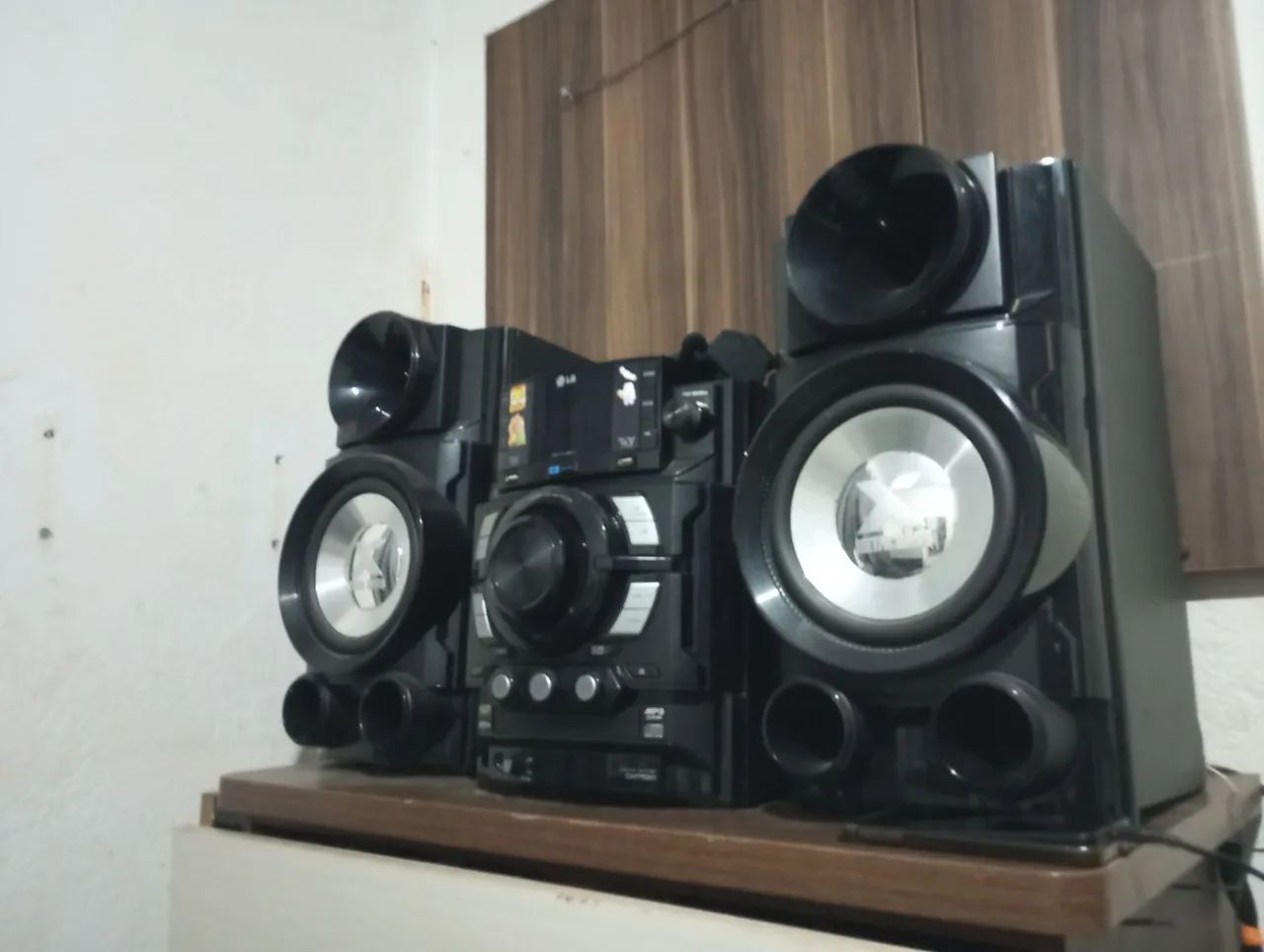 Aparelho de Som LG Potente e Completo