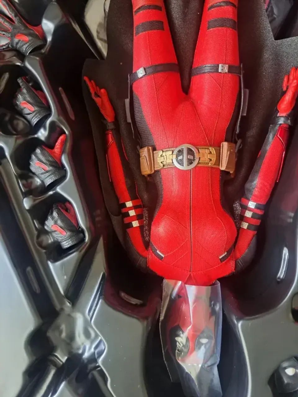 Hot Toys-ladypool Deadpool E Wolverine 3 - Foto 2