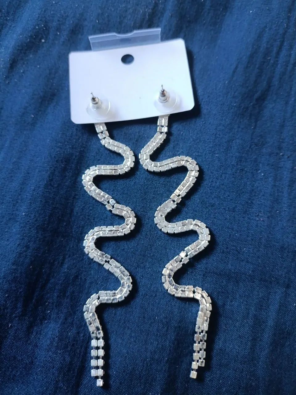 Brincos brilhante de Cobra Comprido - Foto 3