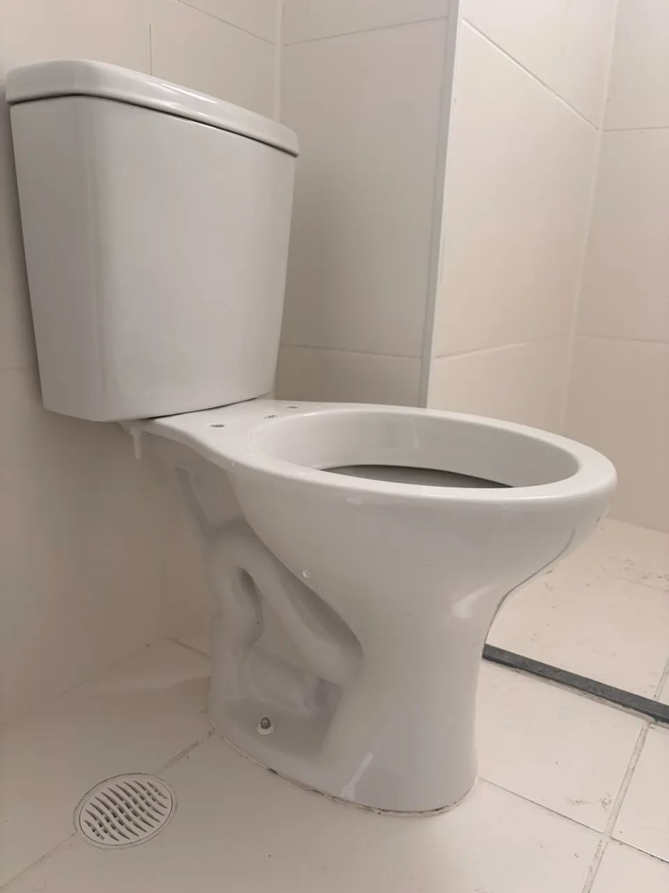Vaso sanitário com caixa  - Foto 2