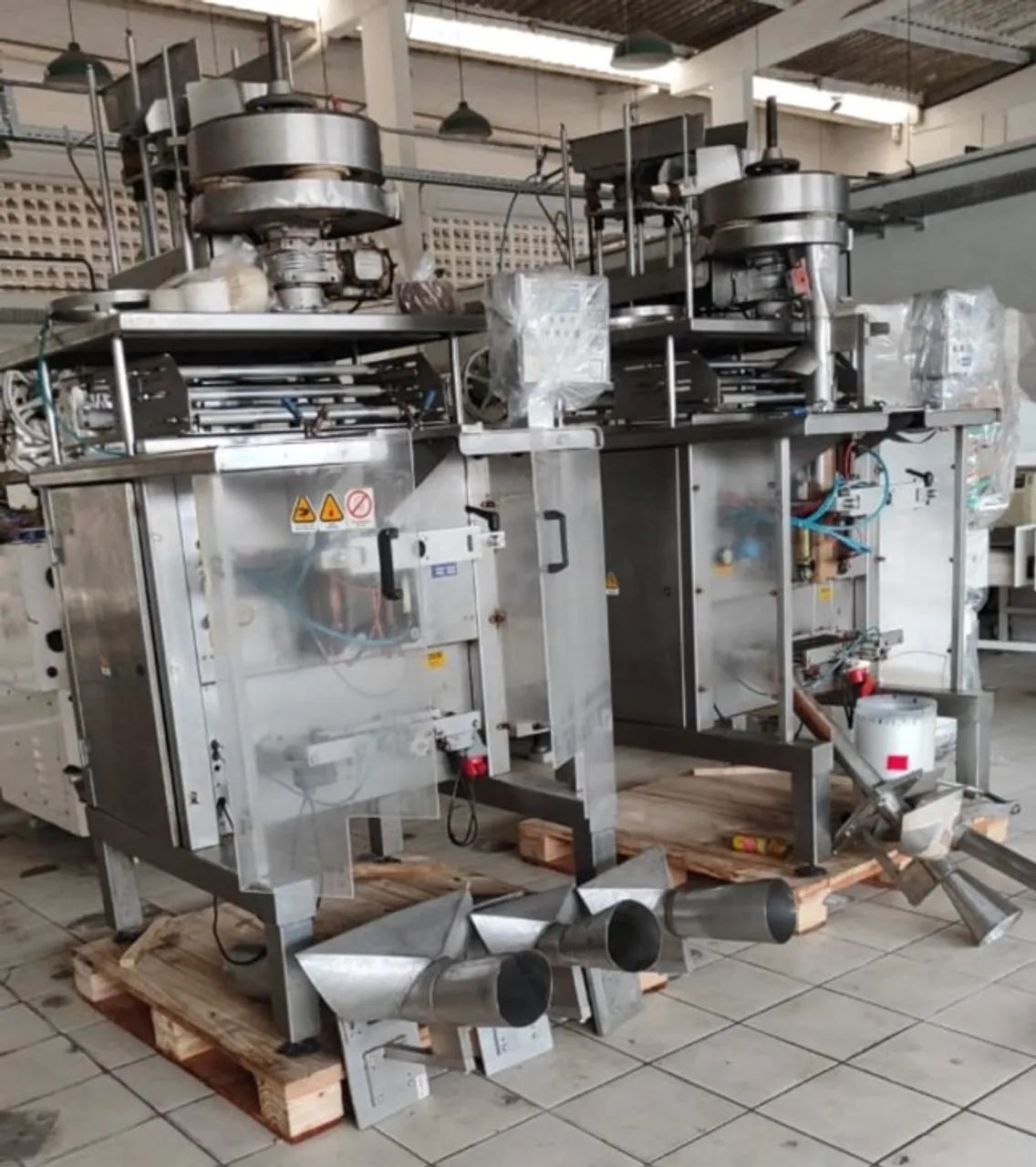 Embaladora vertical TcePack TecMax 250