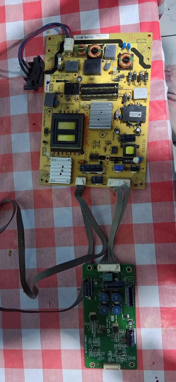 Placa principal + placa da fonte p/tv PHILCO led mod PH39E53sg