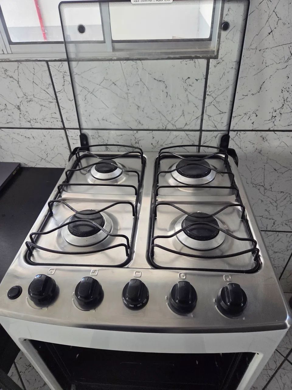 Fogão Electrolux 4 bocas com acendimento automático - Foto 3