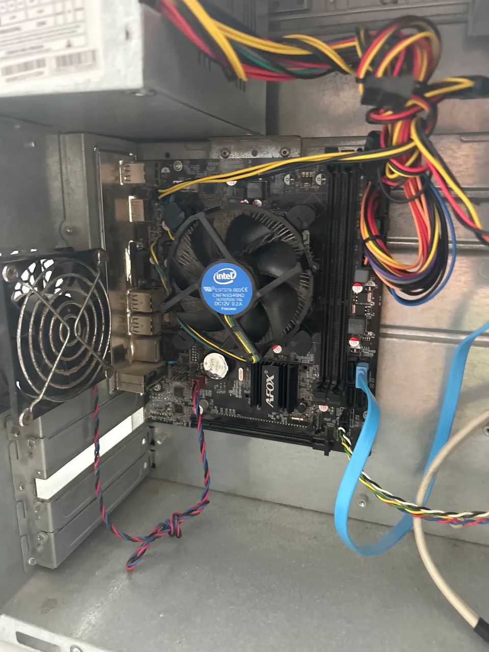 vendo pc que não liga 