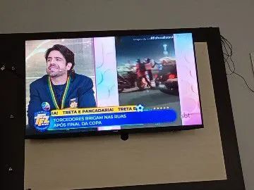 Tv  - Foto 2