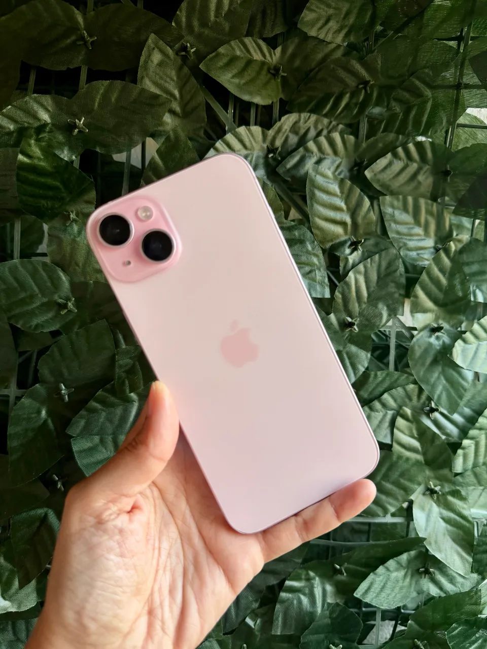 iPhone 15 PLUS - Foto 2