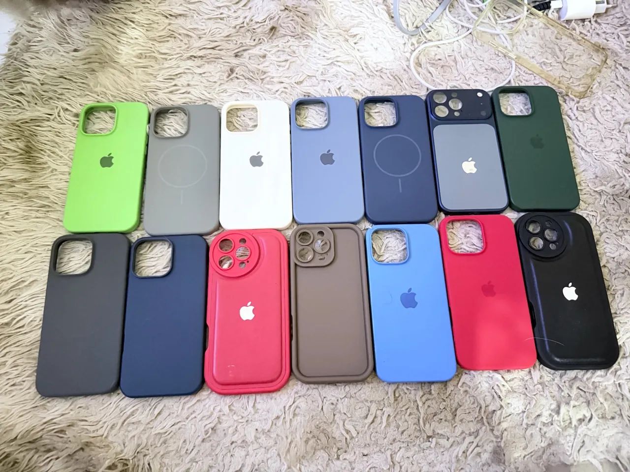 Vendo capinhas do iPhone 16 pro max  - Foto 2