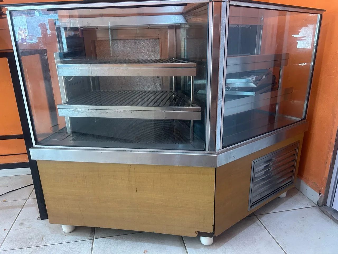 Balcão Gelado e Quente 