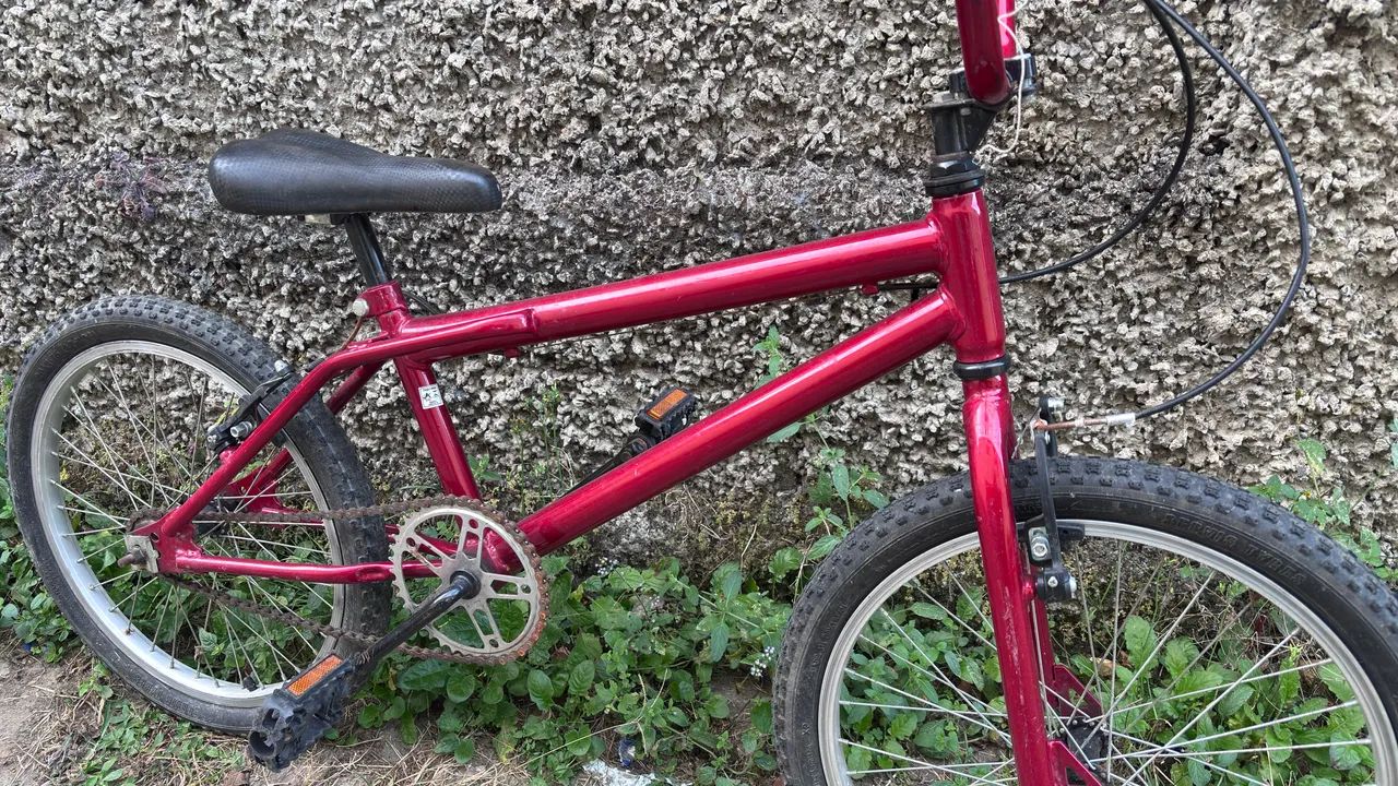 Vendo um bicicleta pouco usada - Foto 2