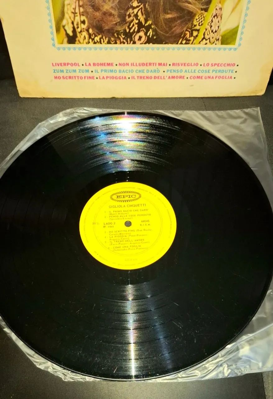 LP Gigliola Cinquetti - 1969 - Compilação Brasileira - MONO - Foto 3