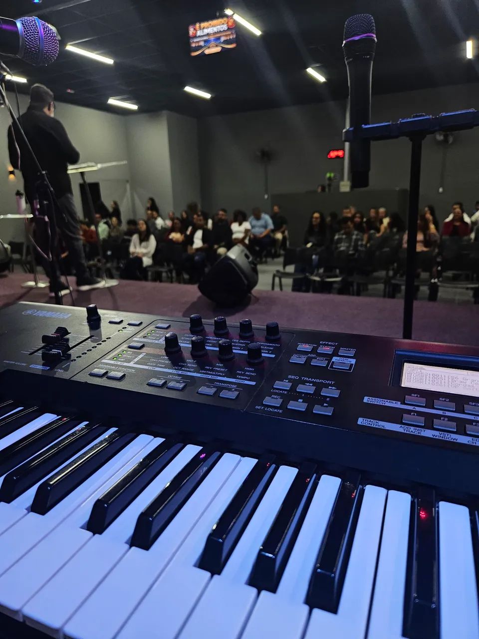 Yamaha Moxf6