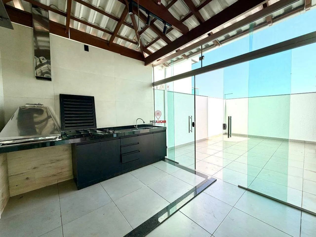 Casa com 03 quartos e espaço gourmet à venda no Masterville, Sarzedo - Foto 4