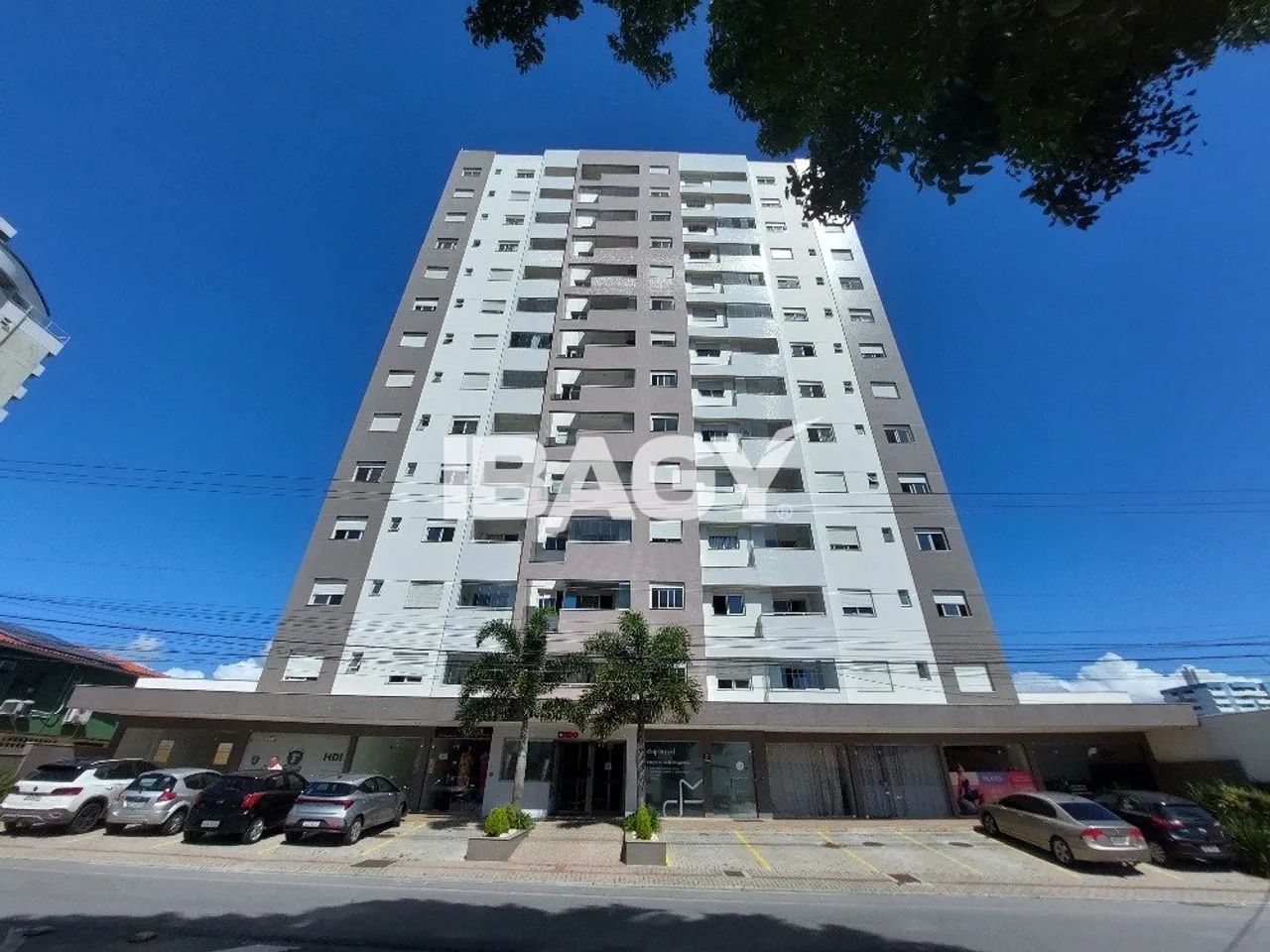 Excelente Apartamento 2 dormitório(s) em Barreiros - São José