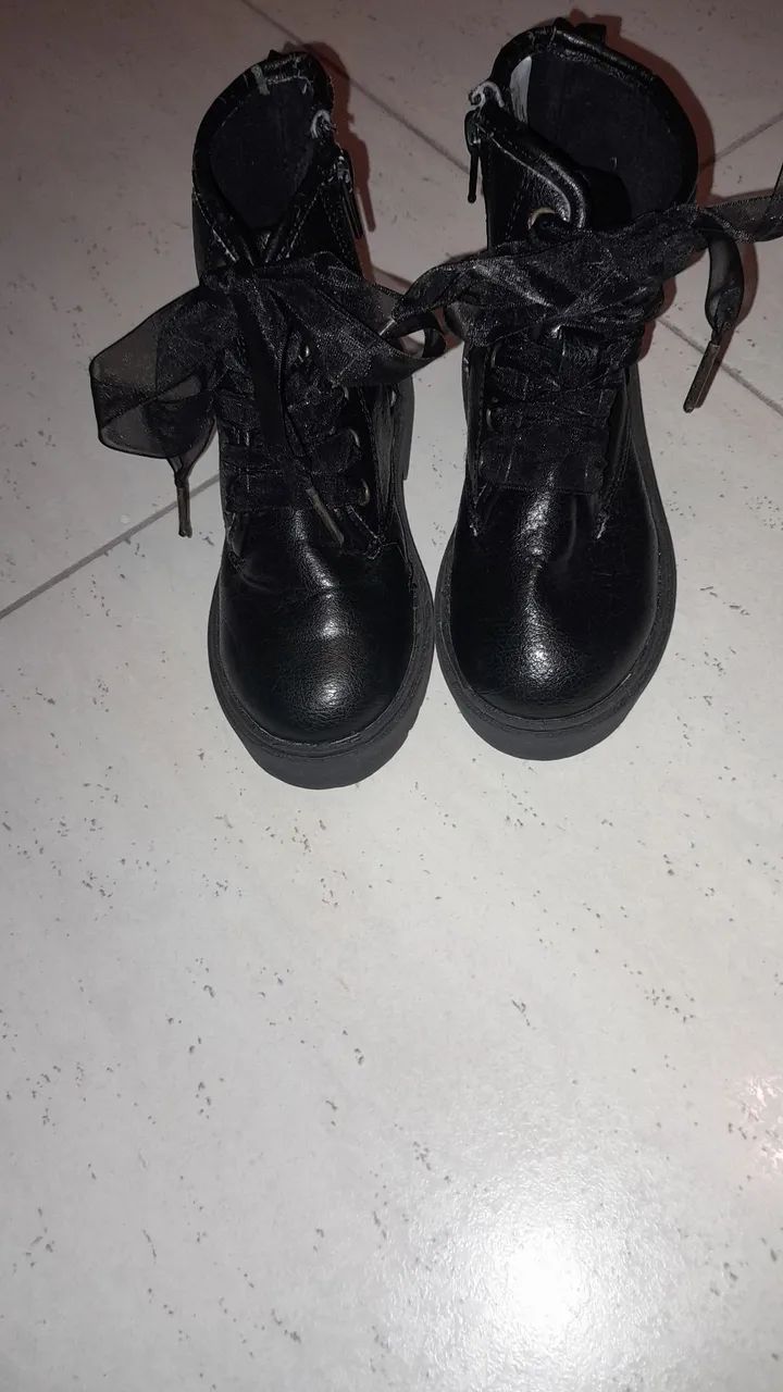 Bota estilo coturno importada 