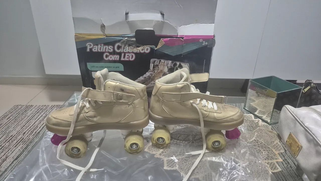 Patins com roda de LED - Foto 4