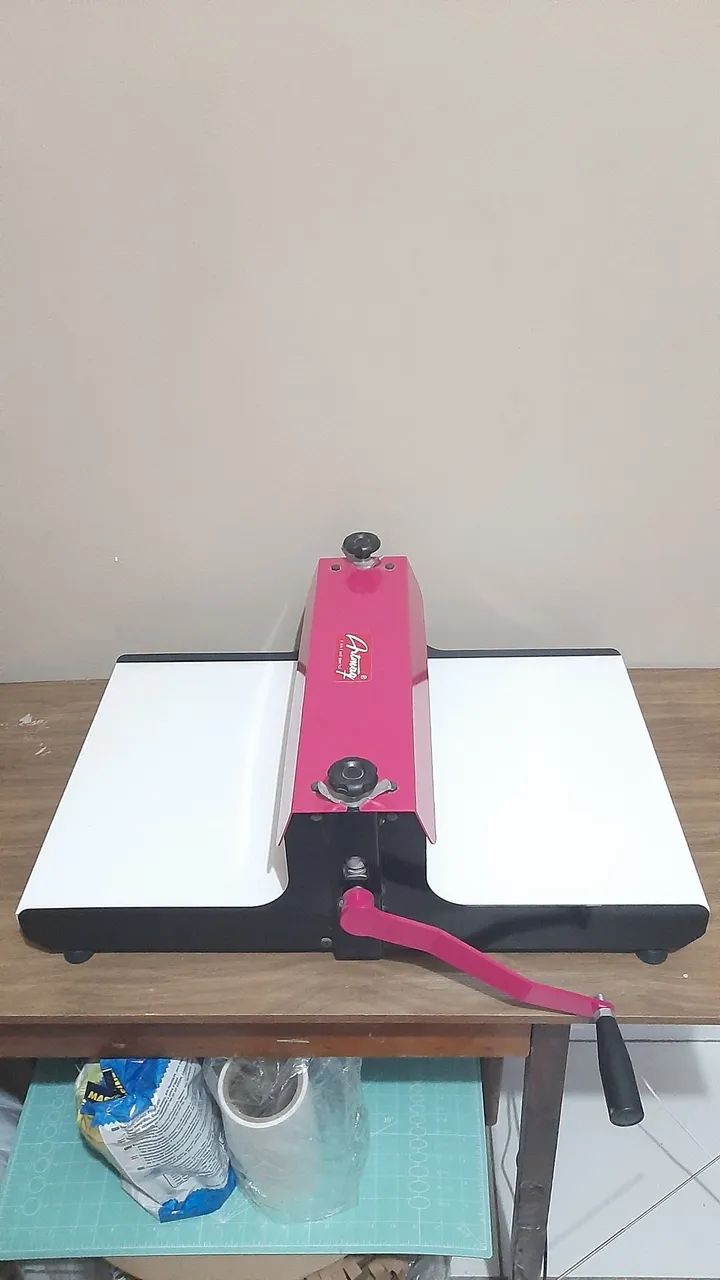 Máquina Manual de Corte e Vinco ArtMaq 40cm Nova - Foto 2