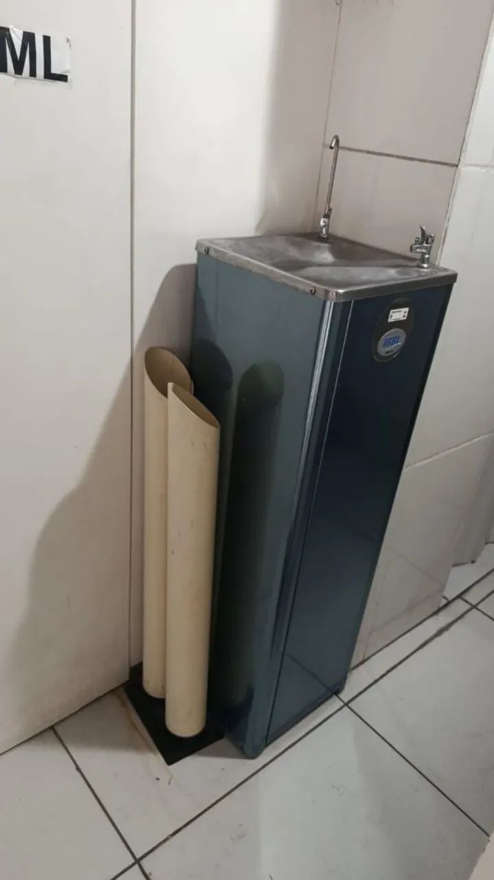 Bebedouro vertical IBBL
