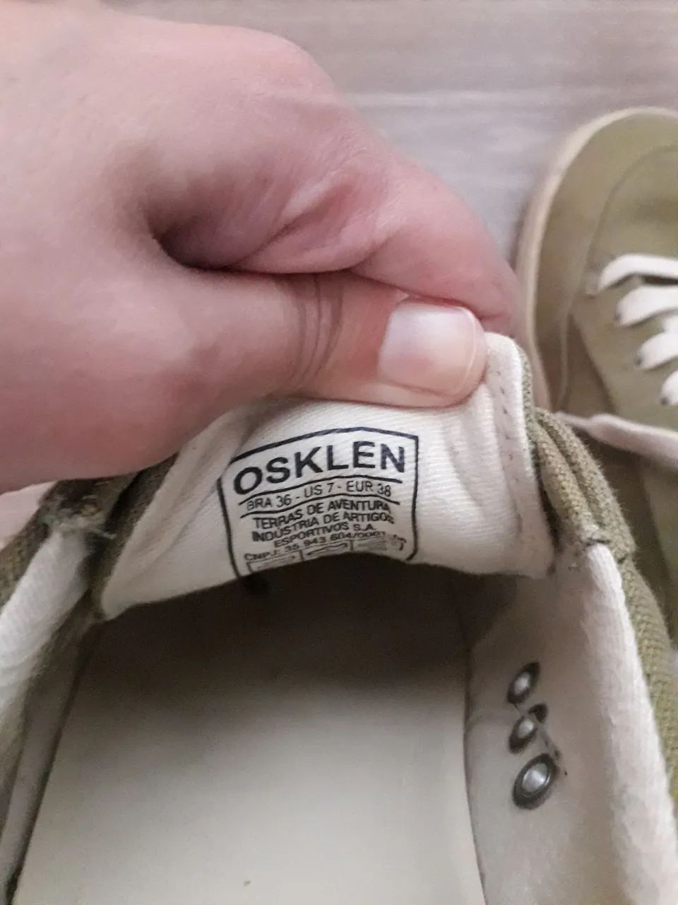 Tenis osklen 36 impecável  - Foto 4