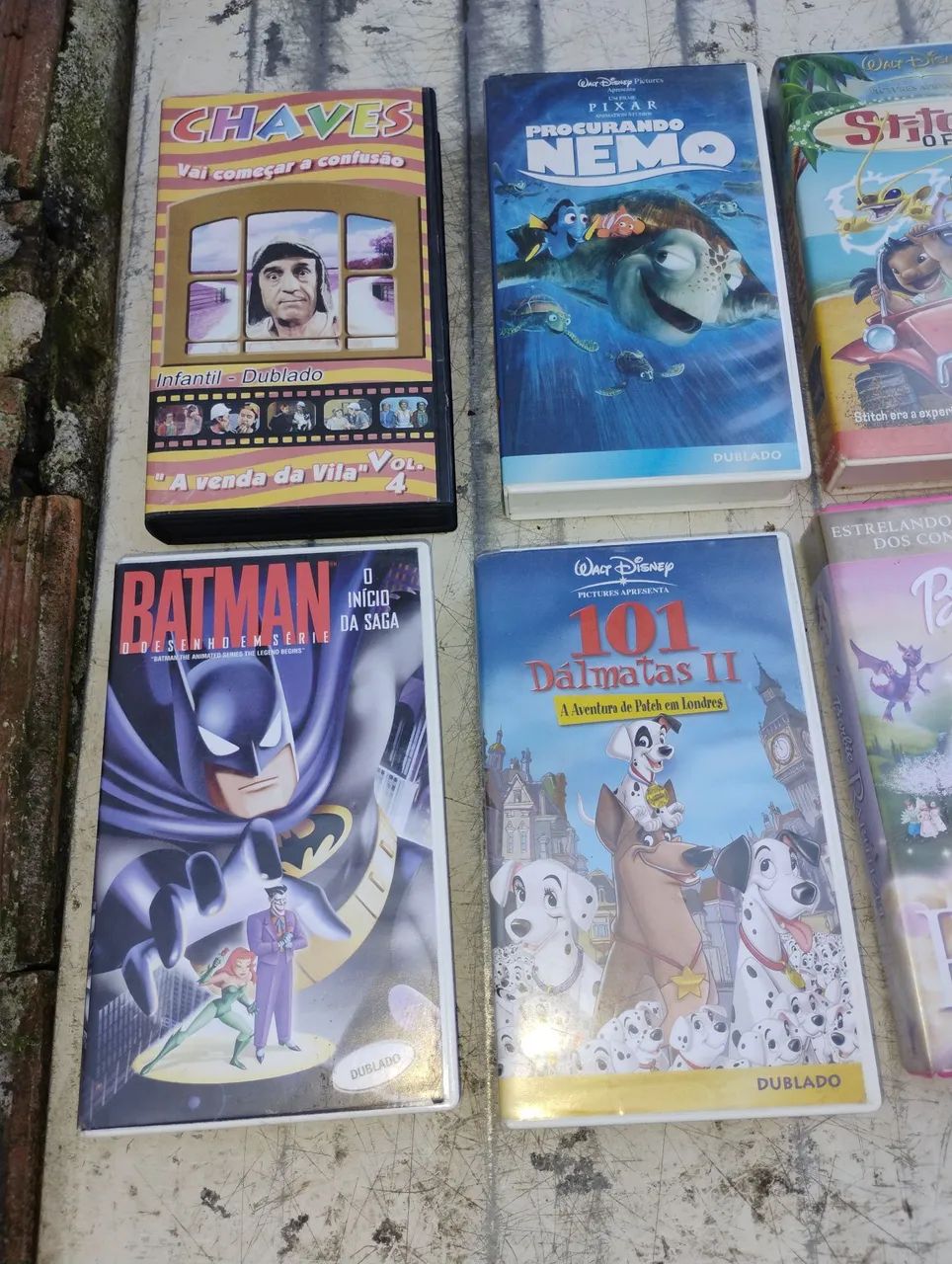 Vendo um lote de fitas de vhs antiga e original 