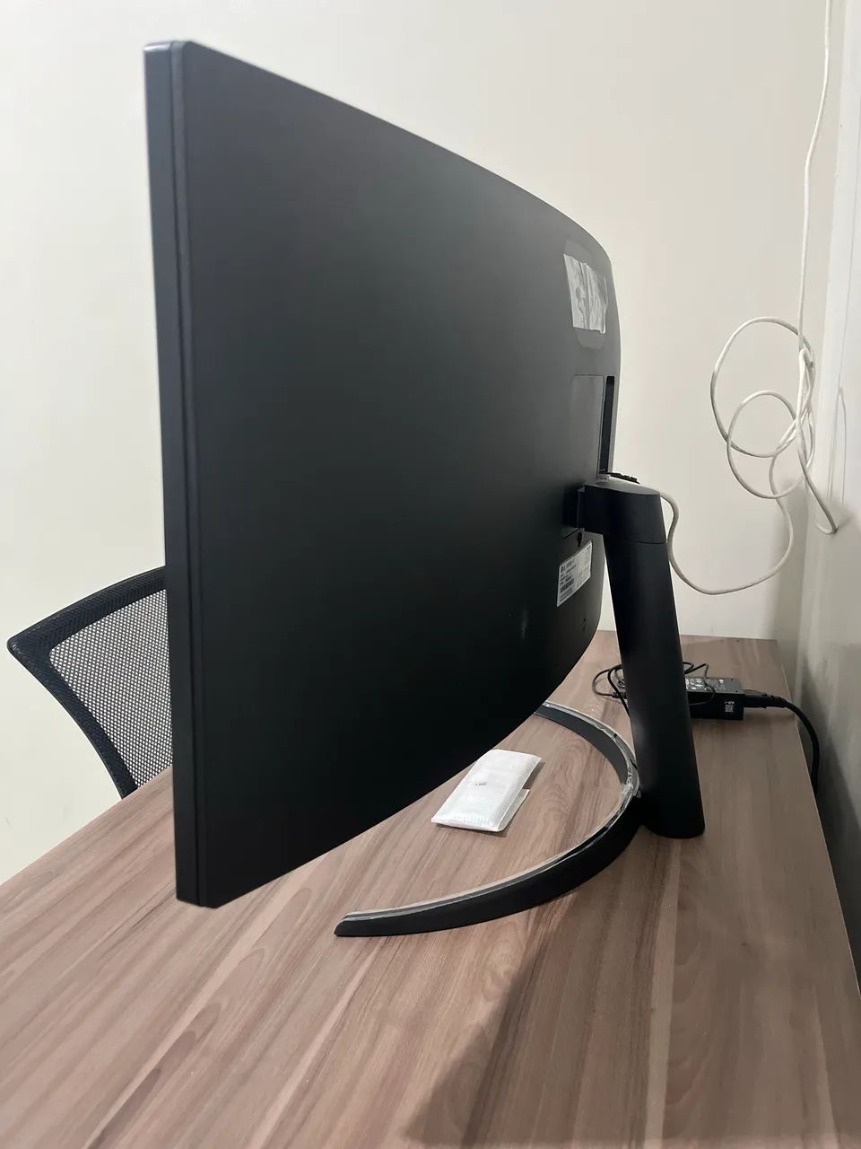 Monitor curvo - Foto 2