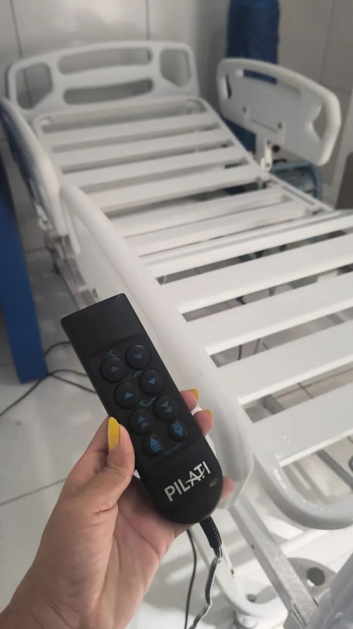 Cama hospitalar elétrica  zap *  - Foto 3