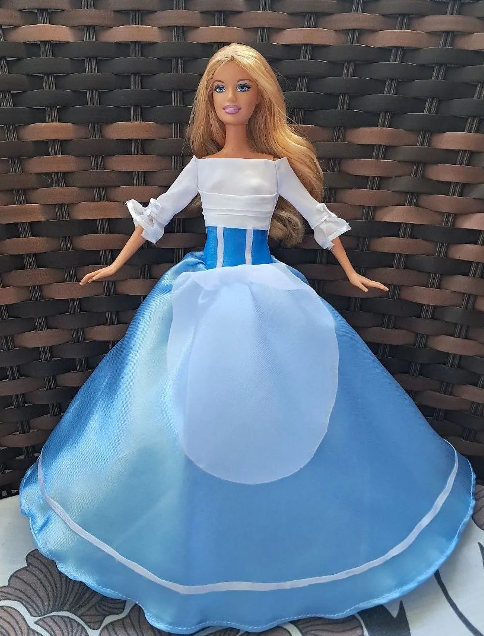 Vestido artesanal Rapunzel  - Foto 3