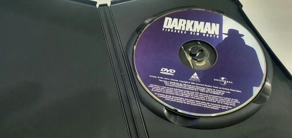 Darkman - Vingança sem Rosto - Liam Neeson - Foto 2