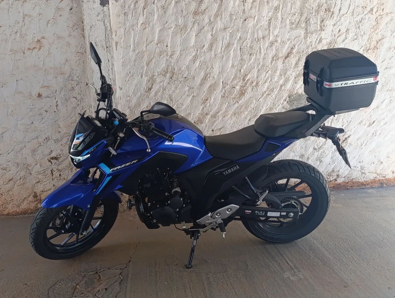 Fz25 - Azul - Foto 2