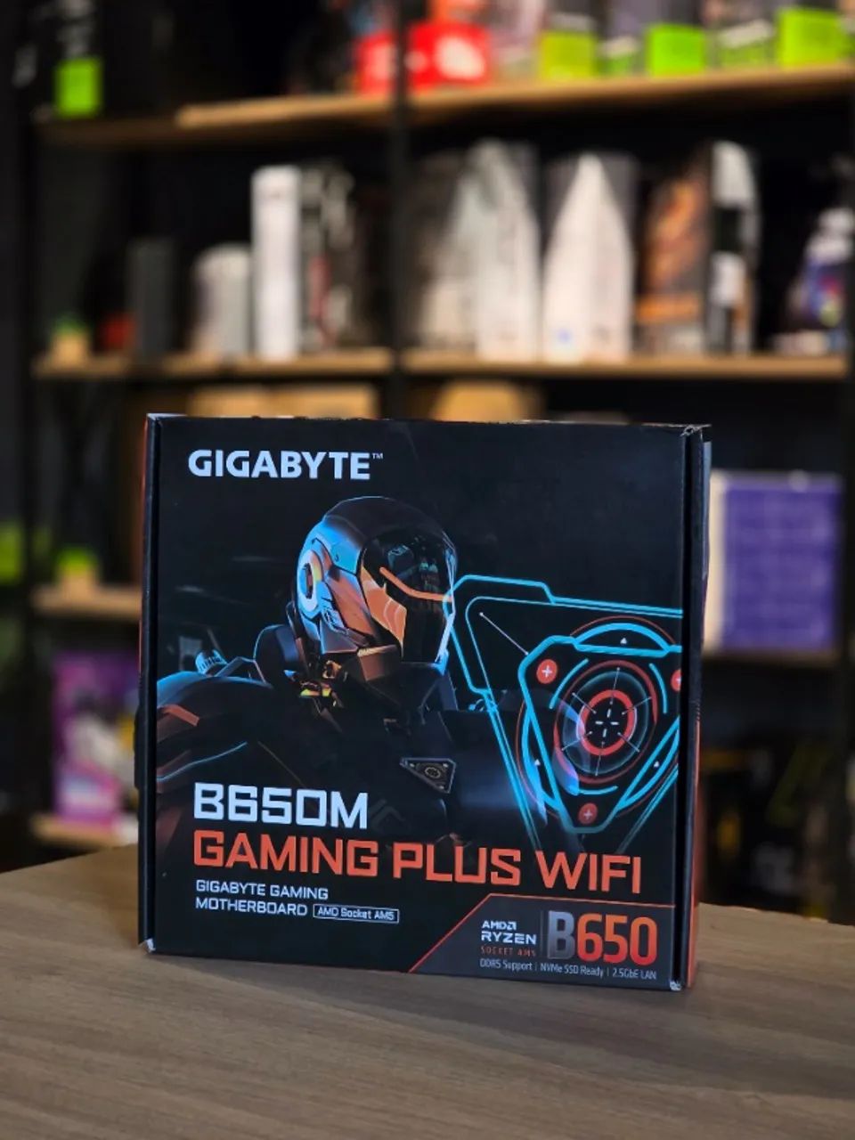Placa-Mãe Gigabyte B650M Gaming Plus WiFi - Socket AM5, DDR5