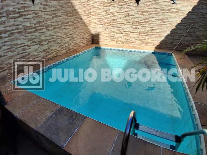 Apartamento : / Residencial / Moneró