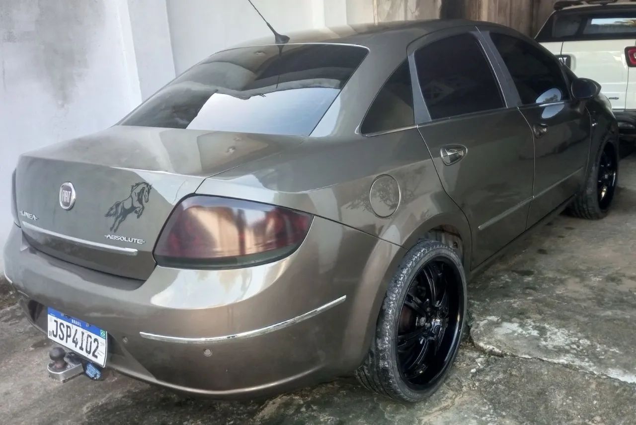 Fiat Linea Absolute 1.9/1.8 Flex Dualogic 4P 2010 - Foto 5
