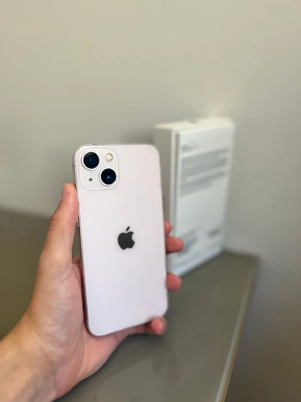 iPhone 13 