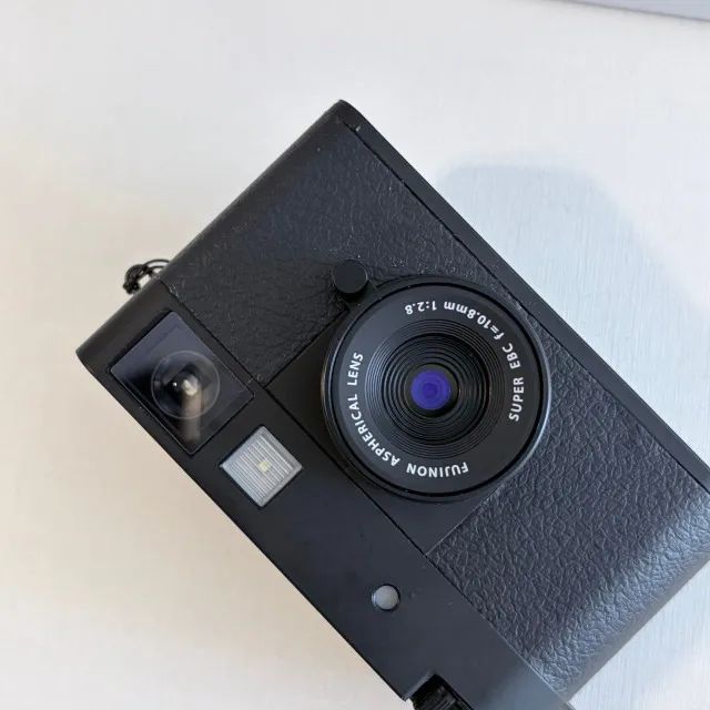 Fujifilm X-Half - Pouquissimo uso - Na garantia - Câmeras e