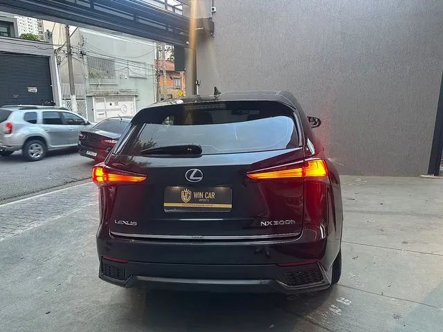 Lexus NX-300 H F-sport 2.5 16V Aut., foto 6 de 10