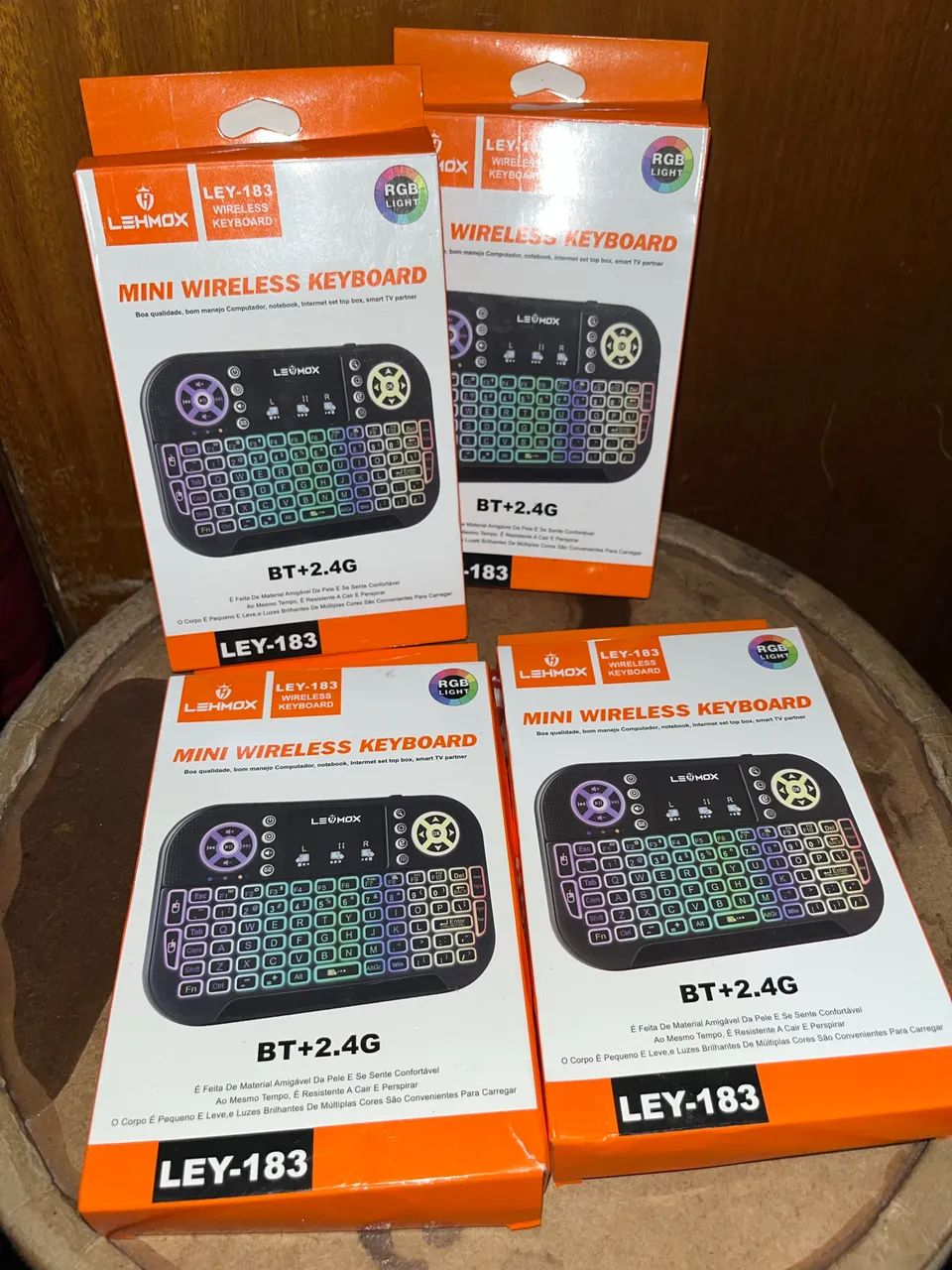 ?Mini Teclado Keyboard Sem Fio Wireless Iluminado Luz Led Preto? - Foto 3