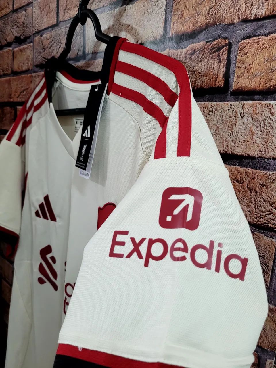 Camisa do Liverpool 2025/26 em promoção  - Foto 4