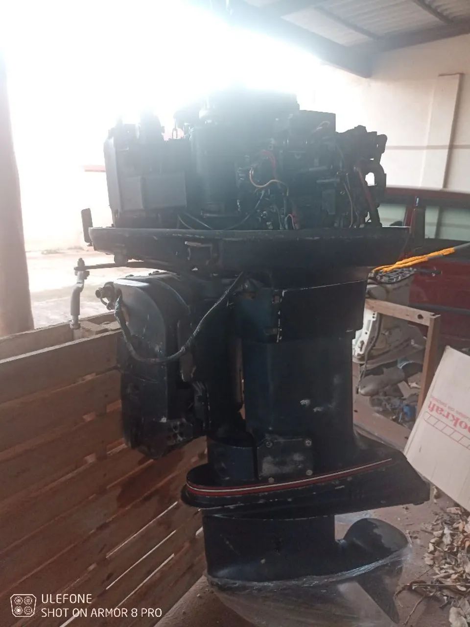 Motor de popa 90 HP Evinrude/ lancha  - Foto 2