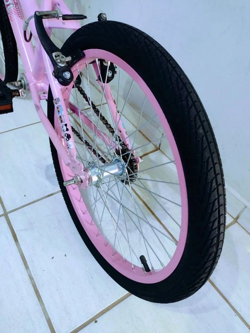 Bicicleta aro 20 em estado de nova  - Foto 5