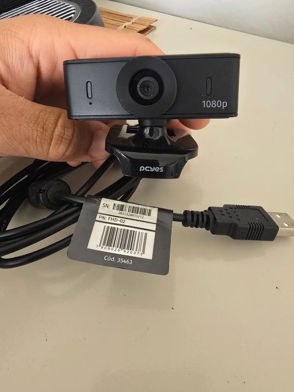 Webcam Pceyes Raza, Full HD, 1080, preto semi nova