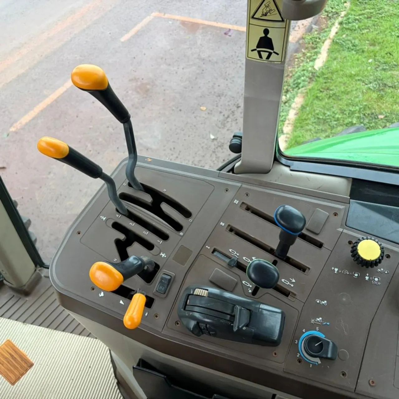 Vendo Trator John Deere 6125 J ano 2017 - Foto 5