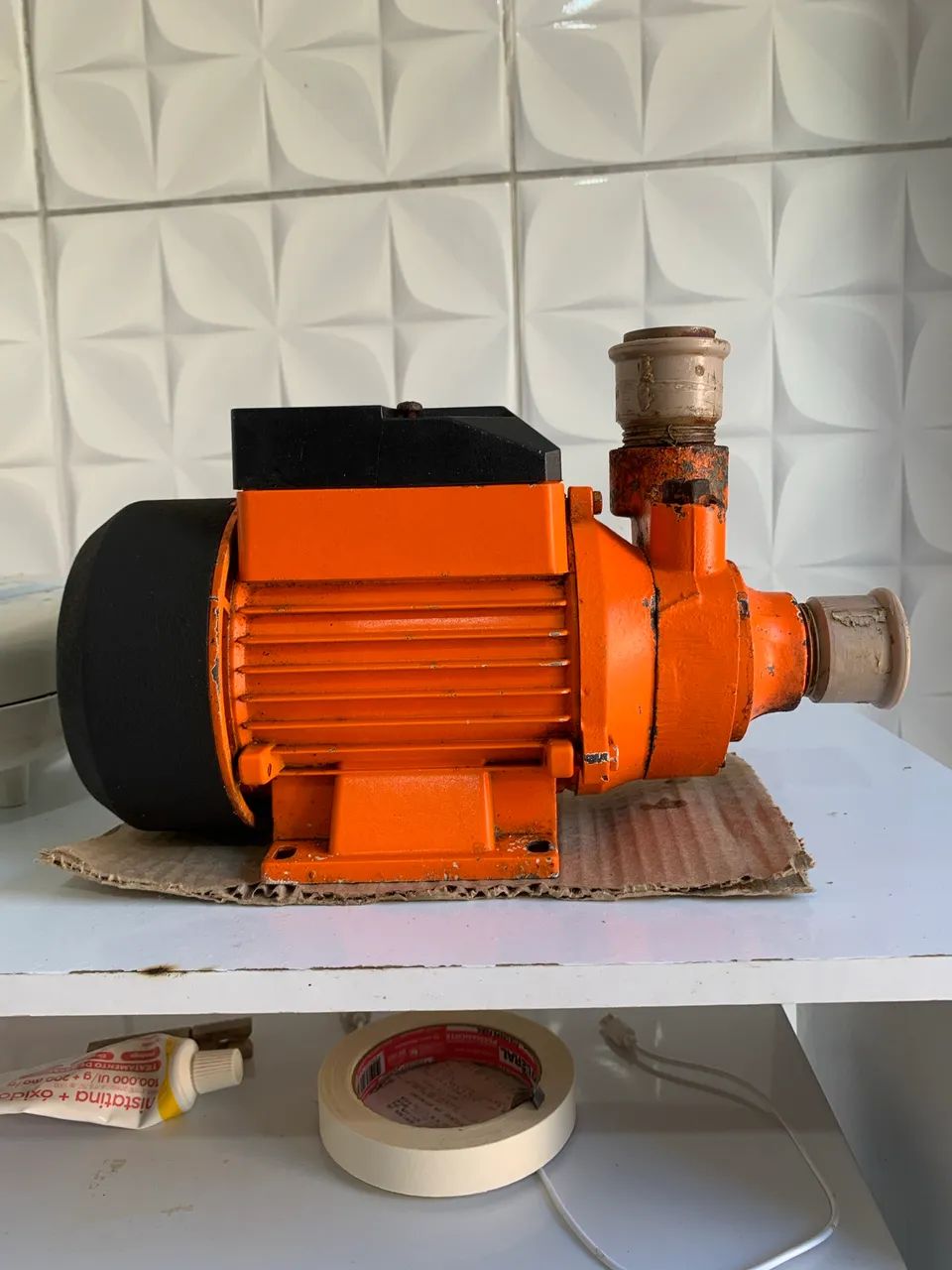 Bomba d?água 1\2 cv  130 reais  zap *73