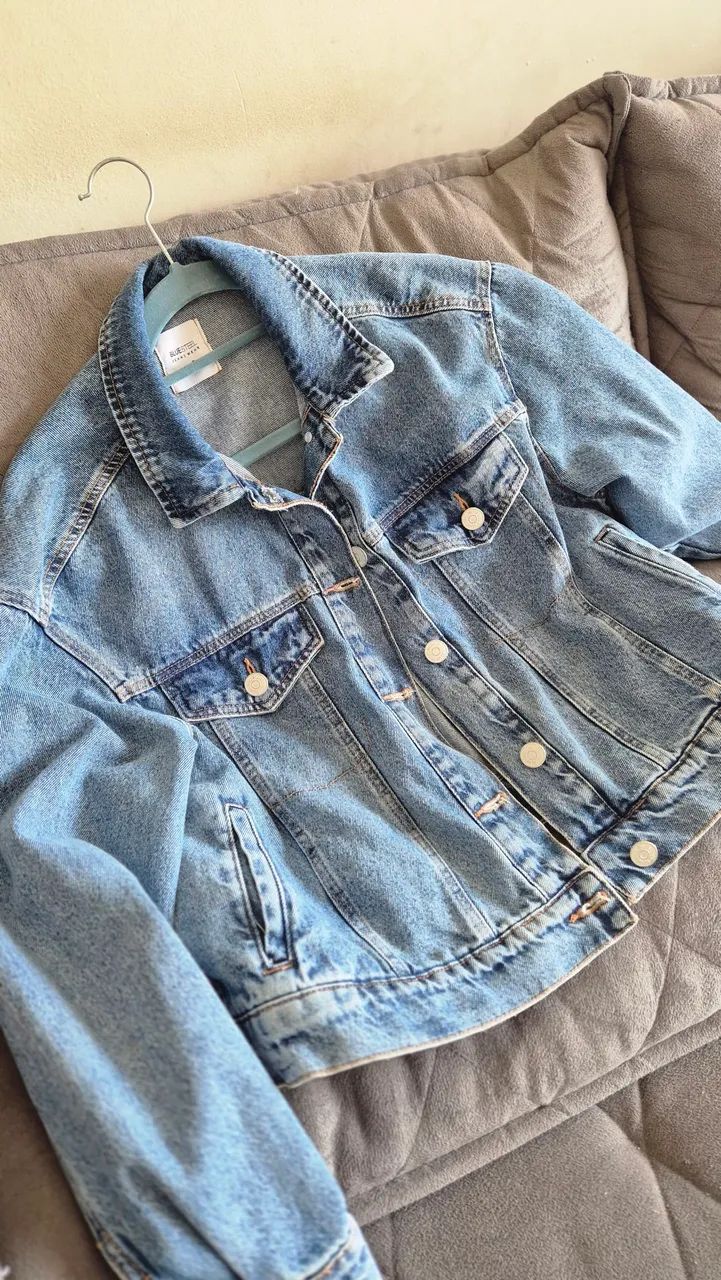 JAQUETA JEANS NOVA - Foto 2