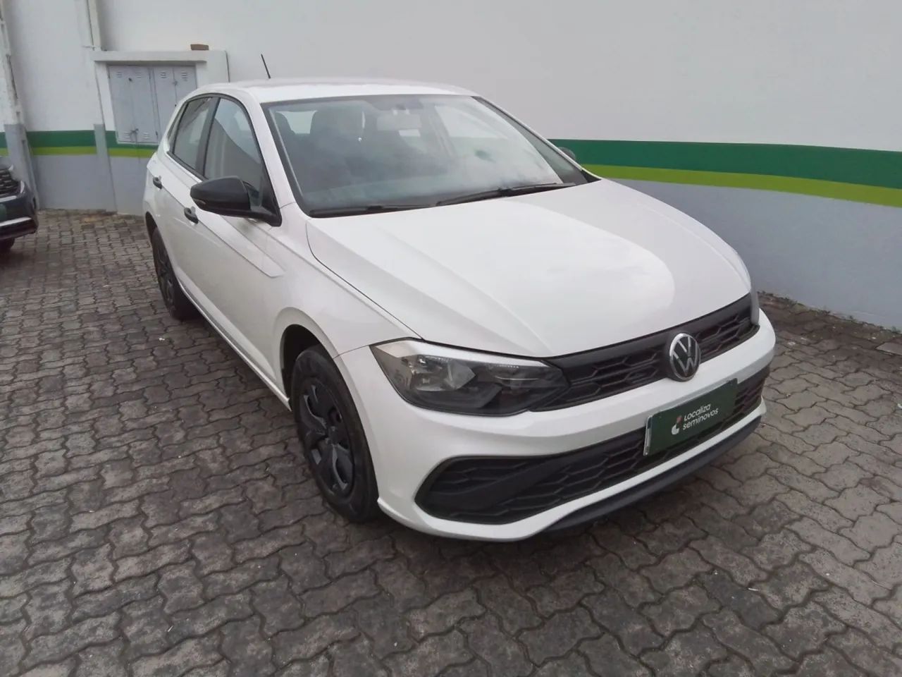 Volkswagen Polo Track 1.0 Flex 12V 5p, foto 8 de 12