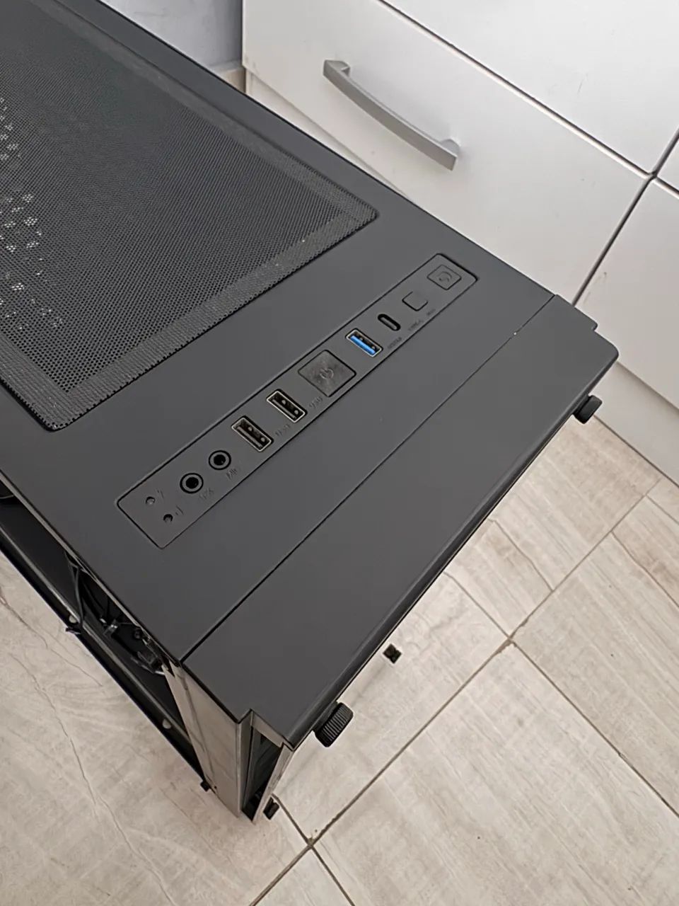 Gabinete Redragon Wheel Jack (Black) - Foto 4